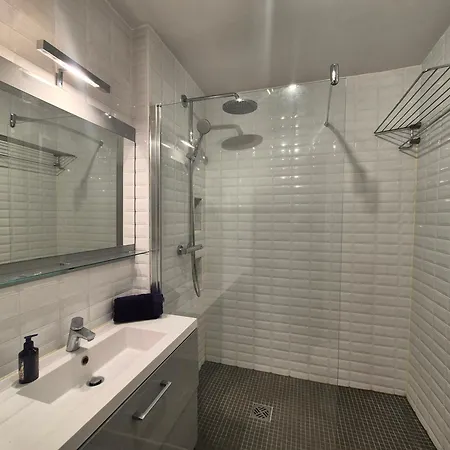 T3 Neuf Vue Mer, à 300m De La Plage, Piscine Et Parking Privé Apartamento *