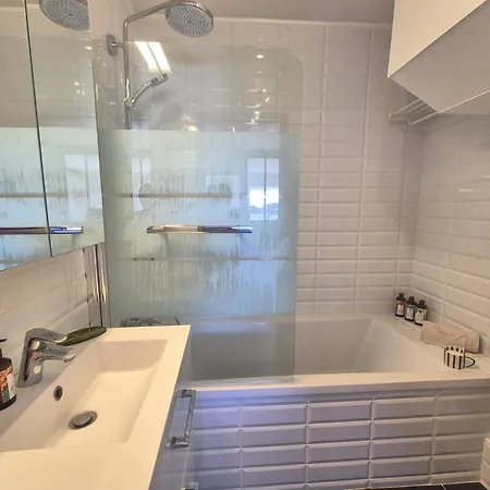 T3 Neuf Vue Mer, à 300m De La Plage, Piscine Et Parking Privé Apartamento *