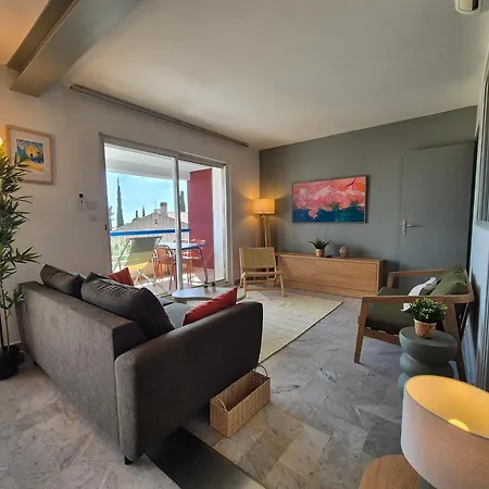 Apartment T3 Vue A 300m De La Plage, Piscine Et Parking Prive